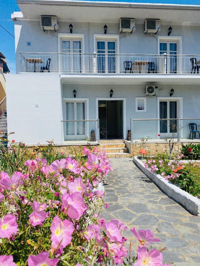 Yiannis Studios Moraitika Dış mekan fotoğraf